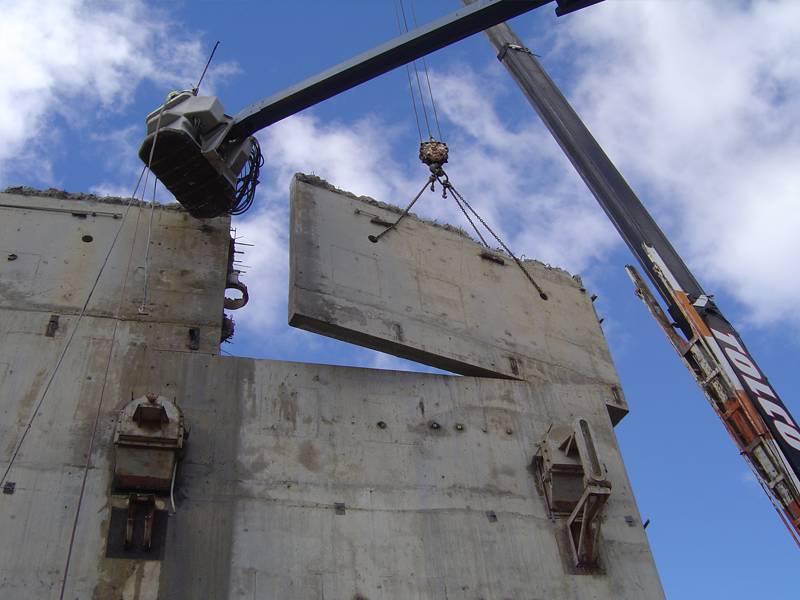 Wall sawing of a high rise concrete structure